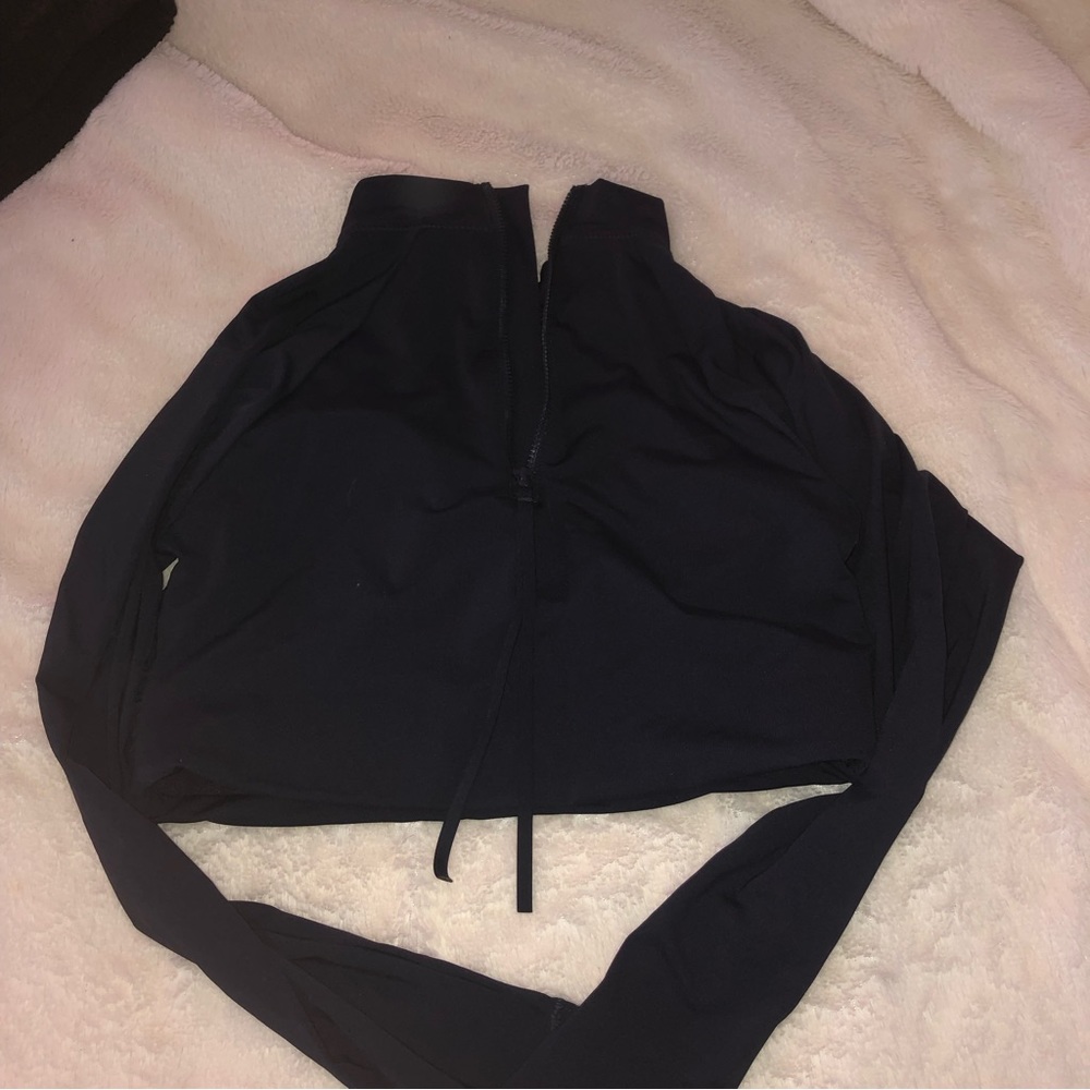 athleta navy blue long sleeve workout top size small